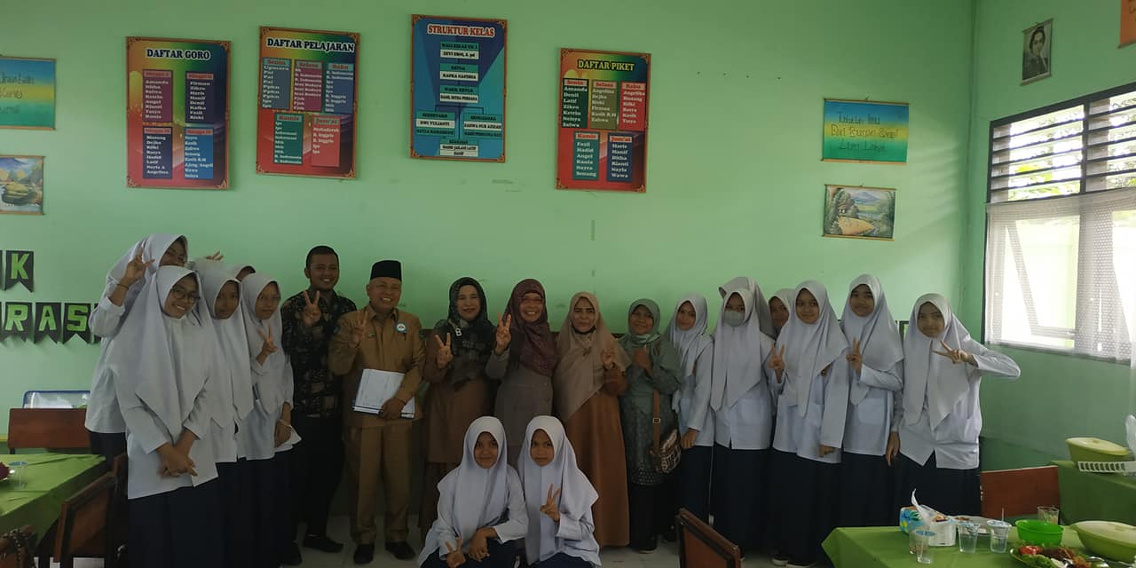 makan bersama